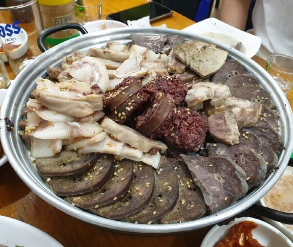 데일리푸드 겉은 허름? 맛은 최고! 한번 가면 단골 되는 청량리 맛집