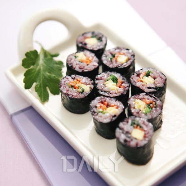 데일리 - 우리 아이 으쓱하게 만드는 소풍 도시락 김밥 만들기 푸드 푸드,도시락,소풍,소풍도시락,김밥,김밥추천,도시락김밥 우리 아이 으쓱하게... 