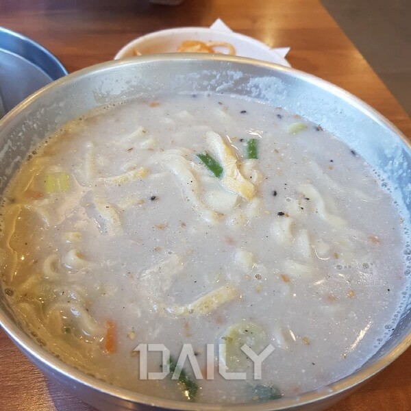 데일리 - 정말 맛있어유~ 현지인도 반한 충남 예산 맛집 추천 푸드 충남예산맛집,충남,예산,맛집,예산맛집,예산맛집추천,현지인맛집... 