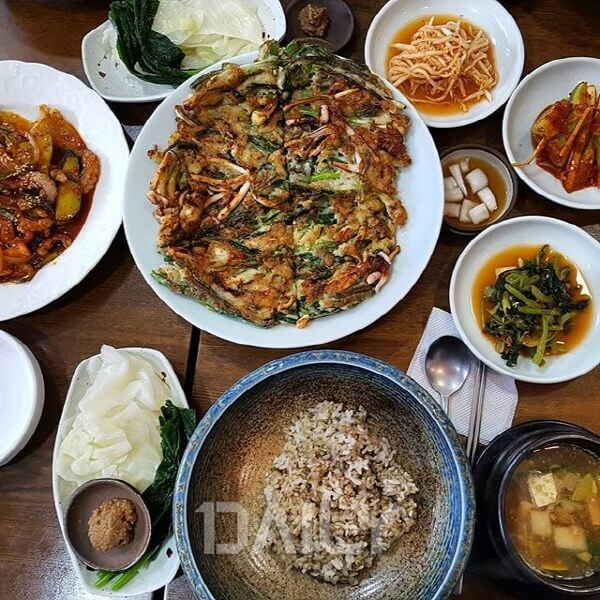 데일리 - 전주가지 않아도 한옥 마을의 정서 느끼기 좋은 이곳 푸드 성북동맛집,성북동,맛집,성북동맛집추천,한옥,운치,성북동한옷맛집... 
